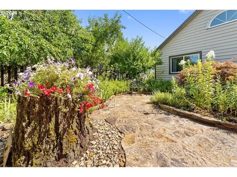 5135 Se 87th Avenue Portland OR 97266