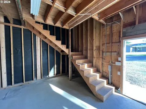 1712 Nw 114th Street Vancouver WA 98685