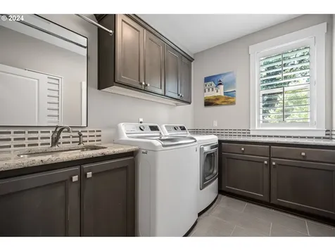 1122 Bayberry Road Lake Oswego OR 97034