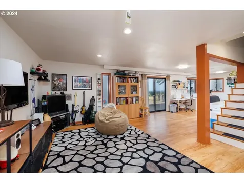 9914 S Wildcat Road Molalla OR 97038