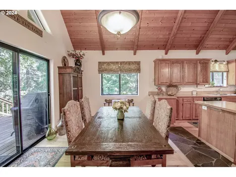 38388 Wendling Road Marcola OR 97454