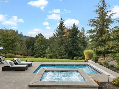 17575 S Big Sky Way Oregon City OR 97045