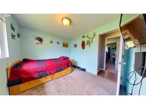 214 Ne Sandy Terrace Myrtle Creek OR 97457