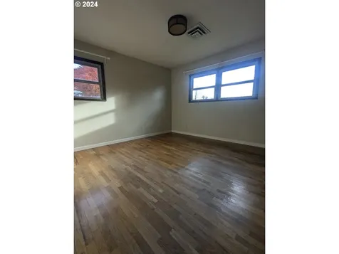 817 E 19th Street The Dalles OR 97058