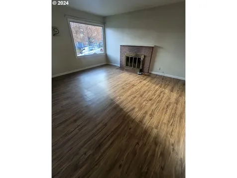 817 E 19th Street The Dalles OR 97058
