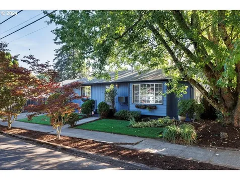 9216 N Calhoun Avenue Portland OR 97203