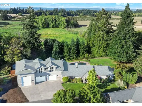 824 N 31st Avenue Cornelius OR 97113