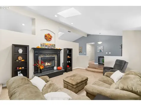 824 N 31st Avenue Cornelius OR 97113