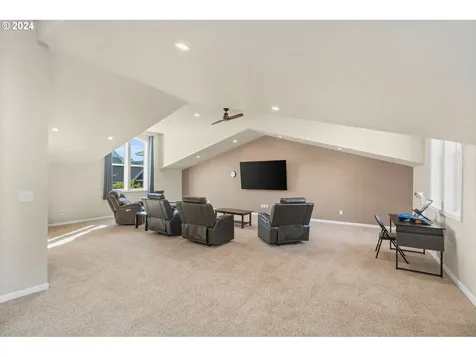 824 N 31st Avenue Cornelius OR 97113