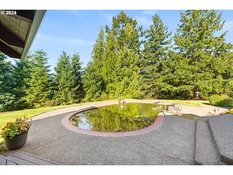 824 N 31st Avenue Cornelius OR 97113