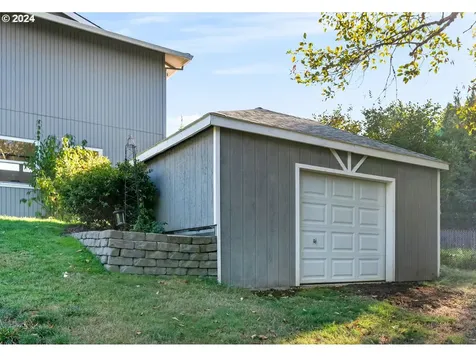 824 N 31st Avenue Cornelius OR 97113