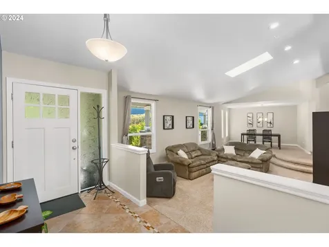 824 N 31st Avenue Cornelius OR 97113