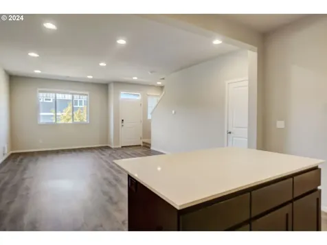 17146 Se Katmai Street Happy Valley OR 97086