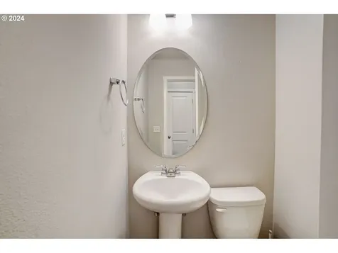 17146 Se Katmai Street Happy Valley OR 97086