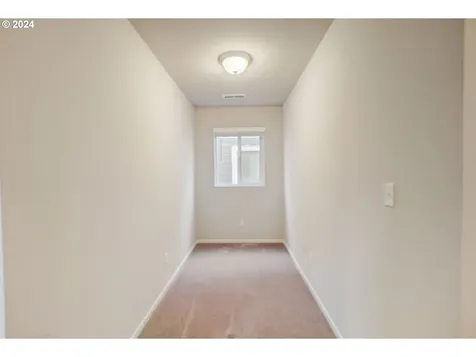 17146 Se Katmai Street Happy Valley OR 97086