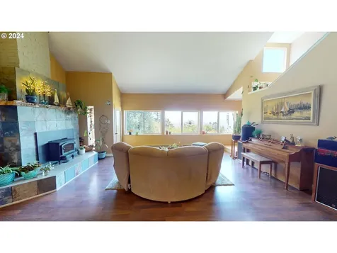 27945 Thimbleberry Road Gold Beach OR 97444