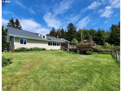 27945 Thimbleberry Road Gold Beach OR 97444