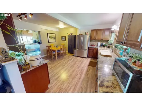 27945 Thimbleberry Road Gold Beach OR 97444
