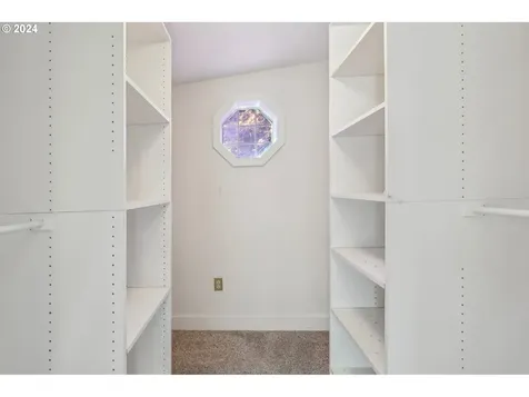 1503 Se Henry Street Portland OR 97202