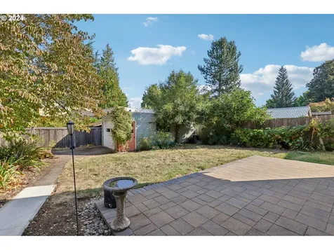 1503 Se Henry Street Portland OR 97202