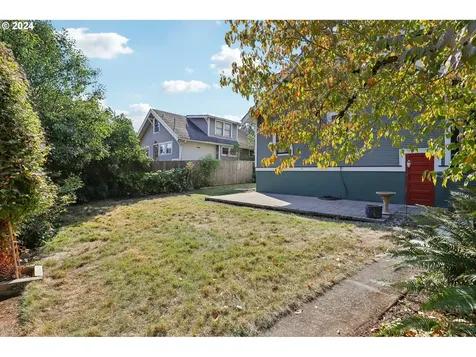 1503 Se Henry Street Portland OR 97202