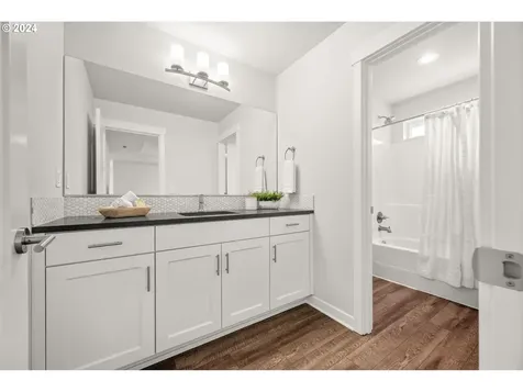 10107 Ne 132nd Avenue Vancouver WA 98682