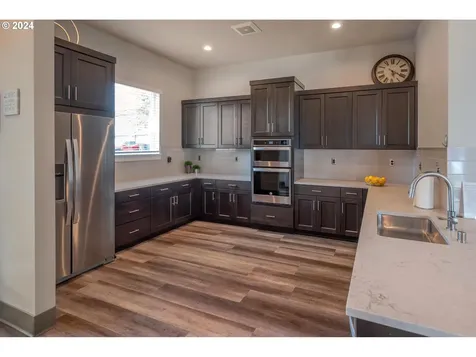10107 Ne 132nd Avenue Vancouver WA 98682