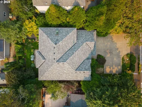 4737 Lakeview Boulevard Lake Oswego OR 97035
