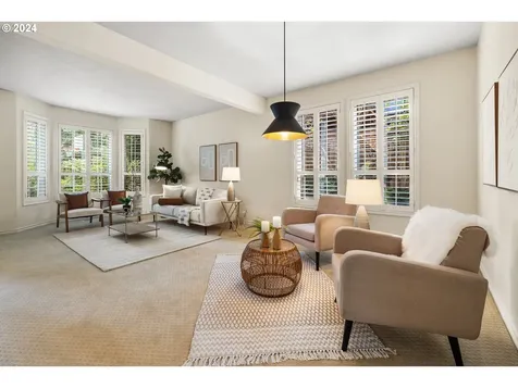 4737 Lakeview Boulevard Lake Oswego OR 97035