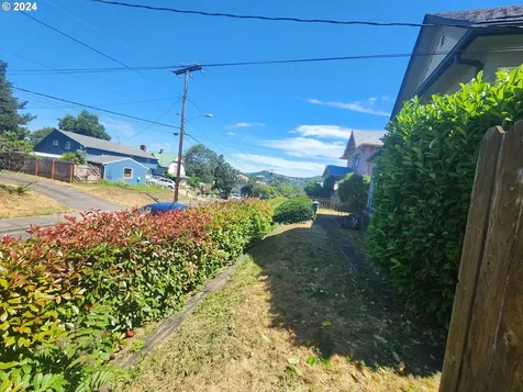 1053 Se Jackson Street Roseburg OR 97470