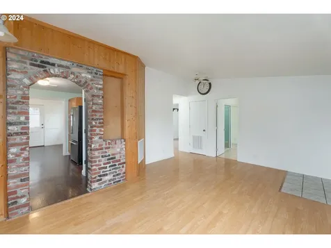 428 Charles Street Yoncalla OR 97499