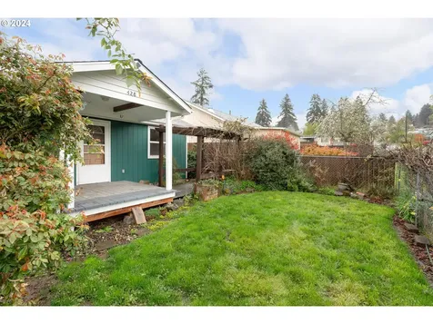 428 Charles Street Yoncalla OR 97499