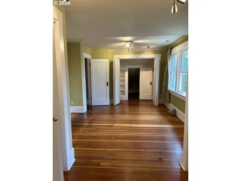 123 Se 32nd Avenue Portland OR 97214