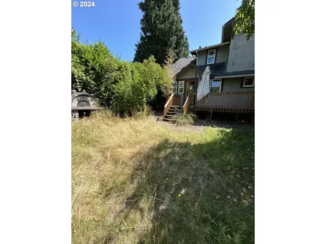 123 Se 32nd Avenue Portland OR 97214