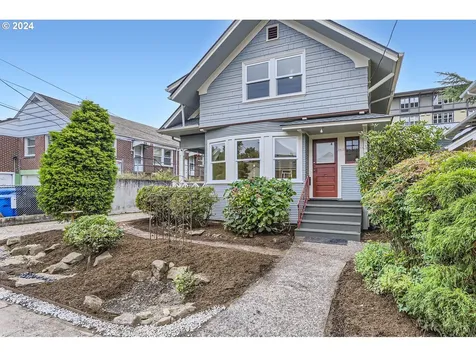 2612 SE Madison Street Portland OR 97214