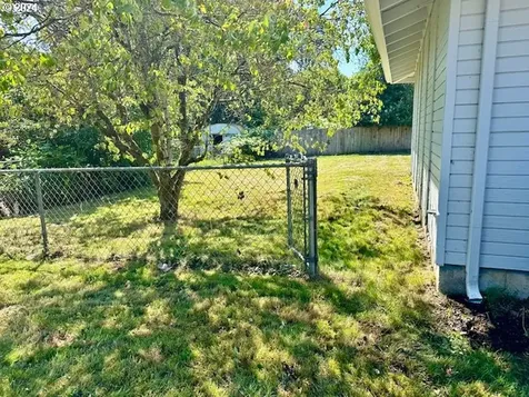 819 Beechwood Street Woodland WA 98674
