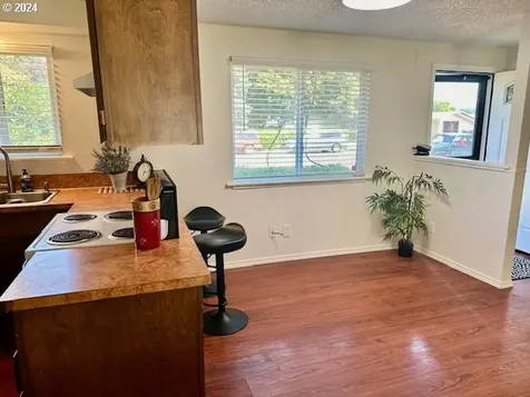 819 Beechwood Street Woodland WA 98674