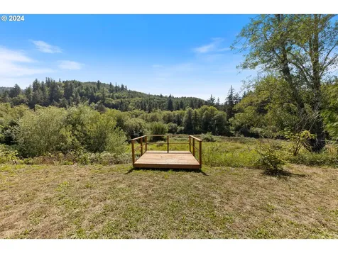 18999 Nestucca Drive Cloverdale OR 97112