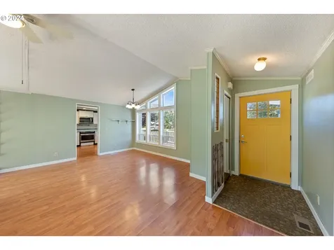 18999 Nestucca Drive Cloverdale OR 97112