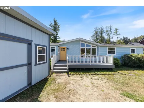 18999 Nestucca Drive Cloverdale OR 97112