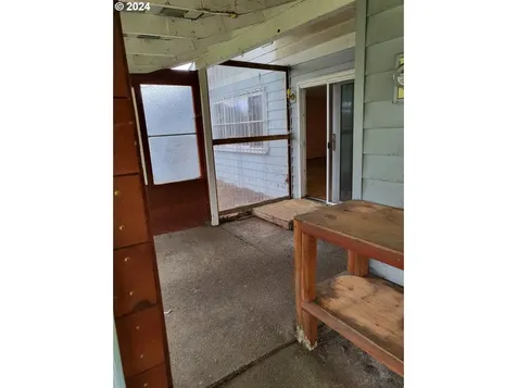 2050 Se 154th Avenue Portland OR 97233