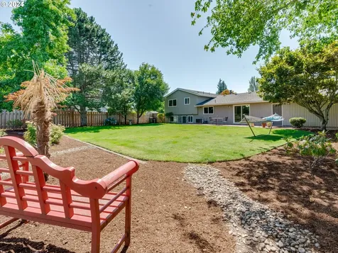 1934 Se Eagle Avenue Gresham OR 97080