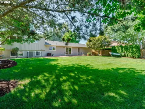 1934 Se Eagle Avenue Gresham OR 97080