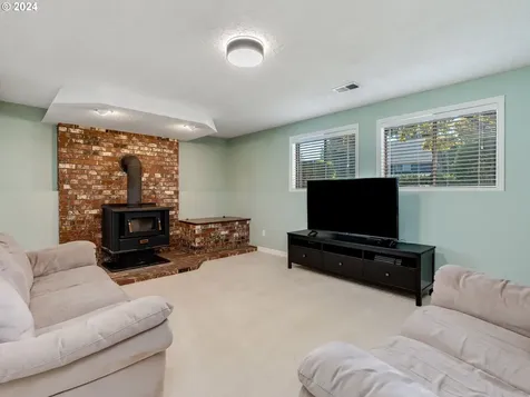 1934 Se Eagle Avenue Gresham OR 97080