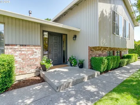 1934 Se Eagle Avenue Gresham OR 97080