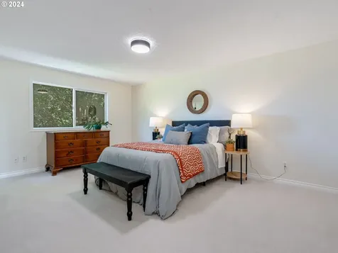 1934 Se Eagle Avenue Gresham OR 97080