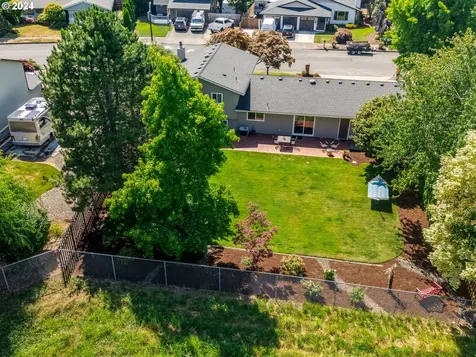 1934 Se Eagle Avenue Gresham OR 97080