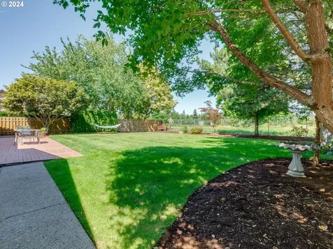 1934 Se Eagle Avenue Gresham OR 97080