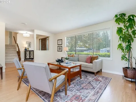 1934 Se Eagle Avenue Gresham OR 97080