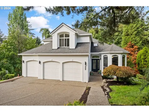 12425 SW 55th Place Portland OR 97219